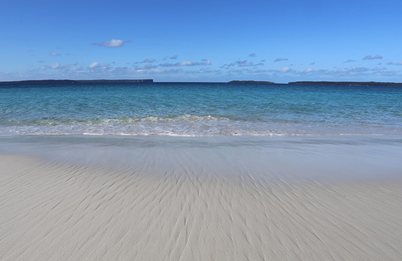 Hyams Beach, Jervis Bay Marine Park, Photo: Joe Neilson DPI